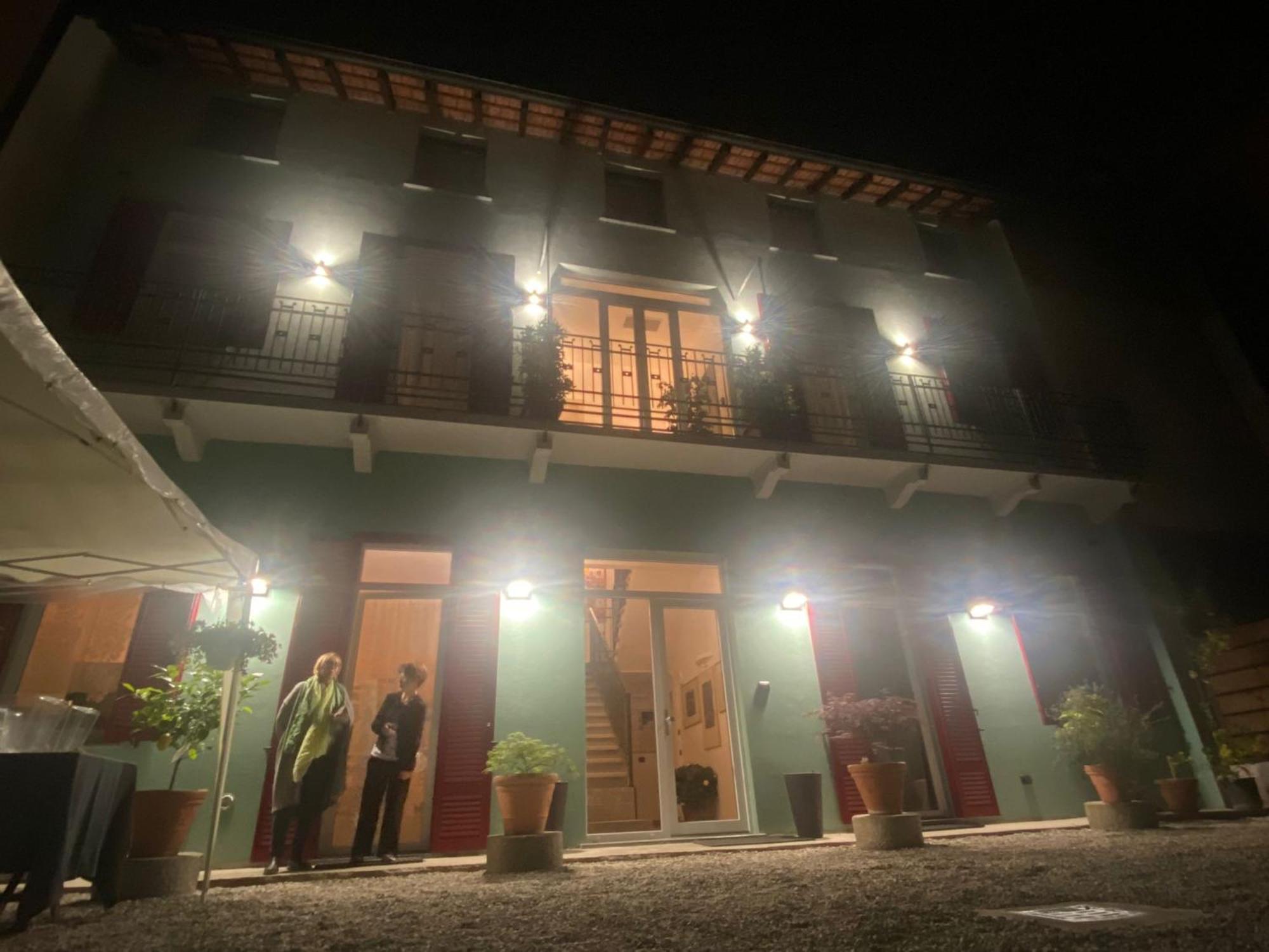 Notte Di Note - Home Hospitality Busto Arsizio Exterior foto